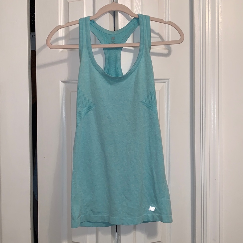 New balance tank